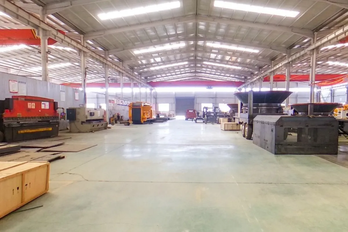 Inside the WeiDong assembly hall: press brake, overhead cranes and 3600-series tub grinder bodies under construction