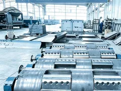 Wood grinder production at the WeiDong factory