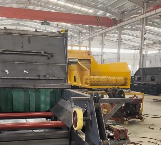 WeiDong WD1380W diesel road-wheeled horizontal grinder, photo 4