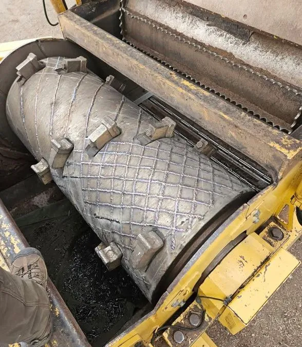 WeiDong WD1690W diesel road-wheeled horizontal grinder, photo 6