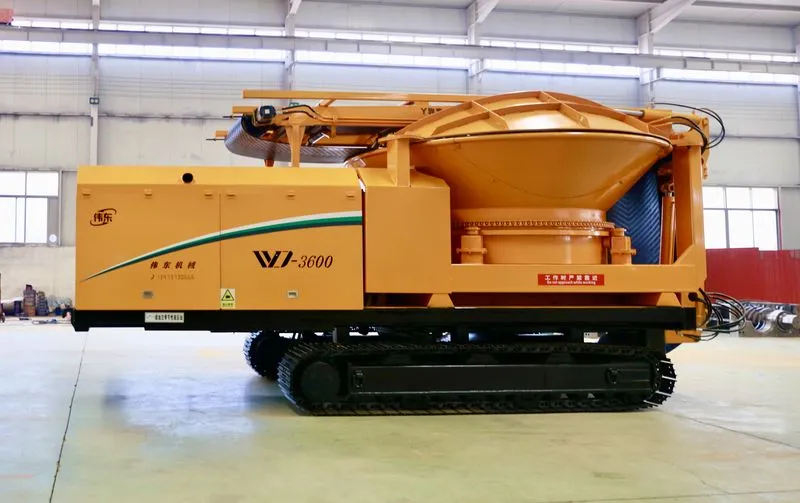 WeiDong WD3600C diesel crawler tub grinder