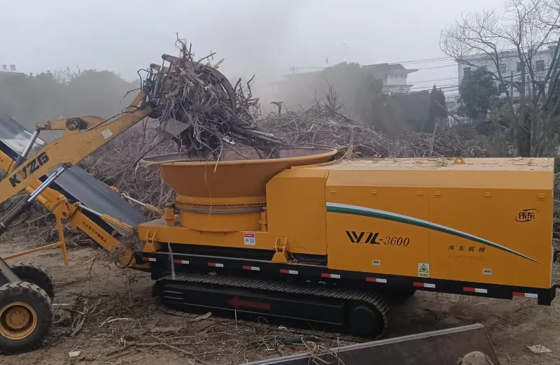 WeiDong WD3600C diesel crawler tub grinder, photo 16