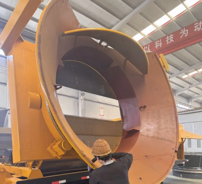 WeiDong WD3600M diesel skid-mount tub grinder, photo 10