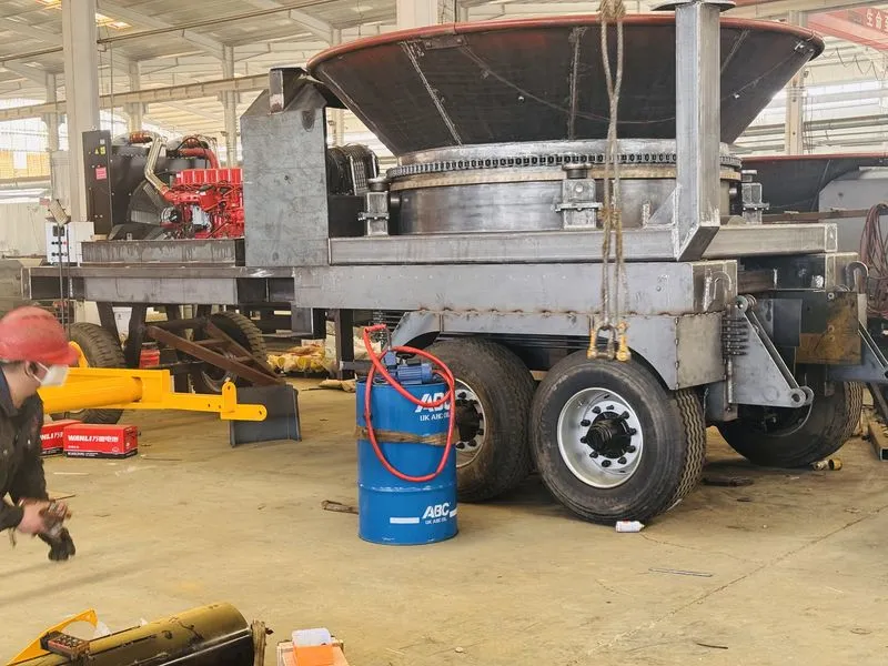 WeiDong WDE3600W electric road-wheeled tub grinder, photo 10